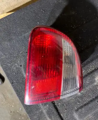 Seat Toledo II (1M) Rear/tail lights 1m594509b