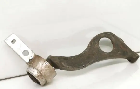 Mazda 6 Front lower control arm/wishbone