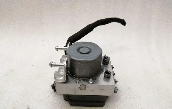 Porsche 911 991 ABS Pump 99135575551