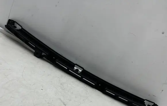 Opel Meriva B Rear bumper mounting bracket 13268261