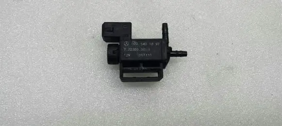 Mercedes-Benz C W203 Turbo solenoid valve A0025401897