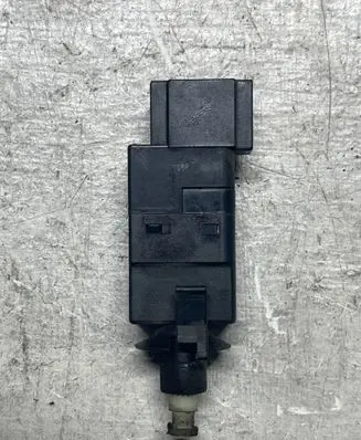 Mercedes-Benz E W211 Brake pedal sensor switch 0015454009