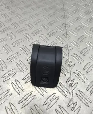 Volkswagen Golf VII ISOFIX cover 5G0887187 5G0887233
