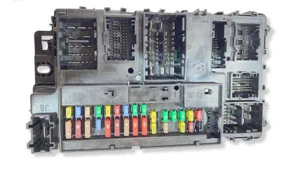 Ford Mondeo MK V BSM Control unit HU5T15604 A2C758701030000