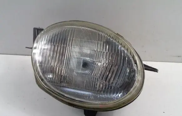 Toyota Corolla E110 Headlight/headlamp 2121183R