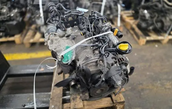 Renault Clio III Engine swap D4F784