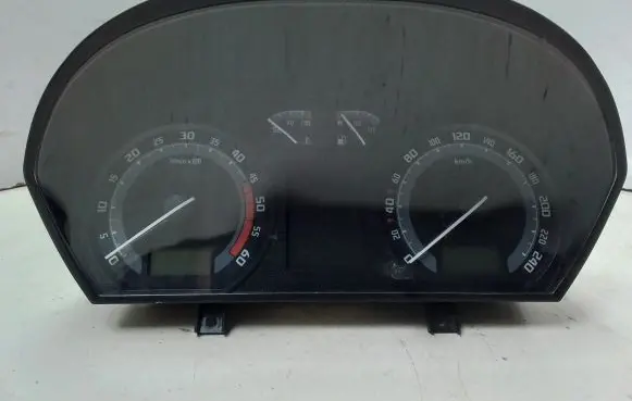 Skoda Octavia Mk2 (1Z) Speedometer (instrument cluster) 6Y0920871D 110080254019