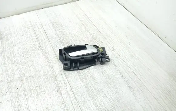 Citroen C3 Picasso Rear door interior handle 9683446077 9683446577
