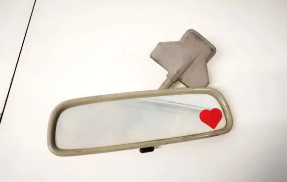 Mitsubishi Lancer Rear view mirror (interior) e200546