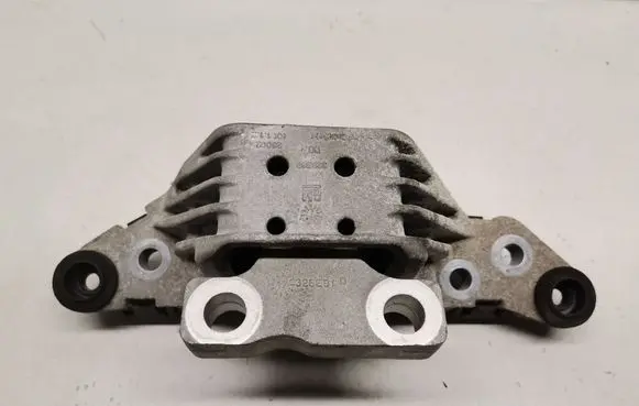 Opel Astra K Engine mount bracket 13434345 586737