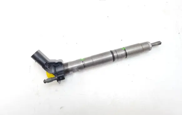 Audi A5 8T 8F Fuel injector 059130277AR 0445116015