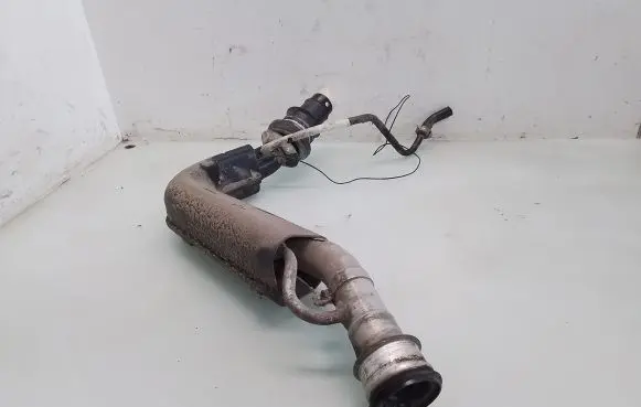 Volvo S70 V70 V70 XC Fuel tank filler neck pipe 
