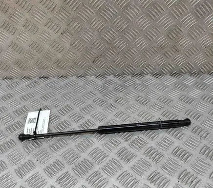 BMW M4 F82 F83 Tailgate/trunk strut/damper 7295205