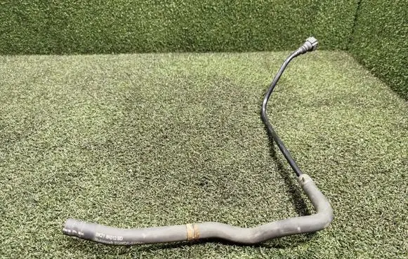 Ford Transit Engine coolant pipe/hose BK218K012BD