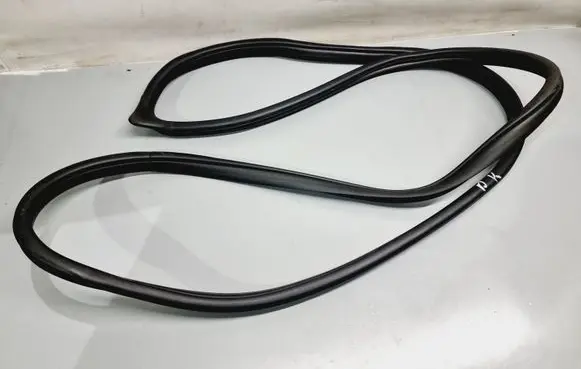 KIA Niro Front door rubber seal 82110G5000