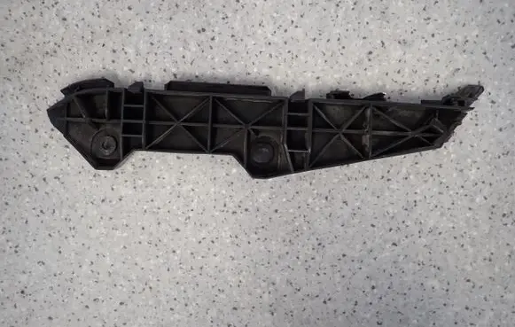 Toyota Corolla E120 E130 Front bumper mounting bracket