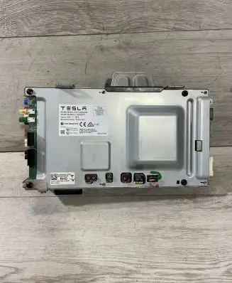 Tesla Model 3 Other control units/modules 156678605C 200904 1521482