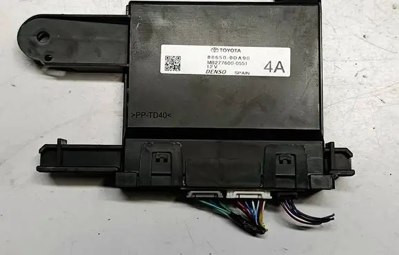 Toyota Yaris XP210 Air conditioner control unit module 886500DA90S3 886500DA90