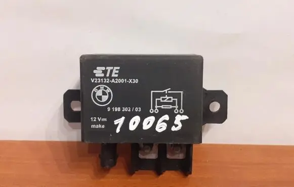 BMW 5 F10 F11 Other relay 10065 9198302