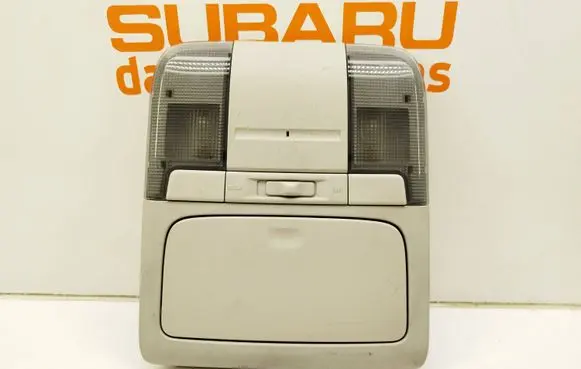Subaru Outback Front seat light VC12083