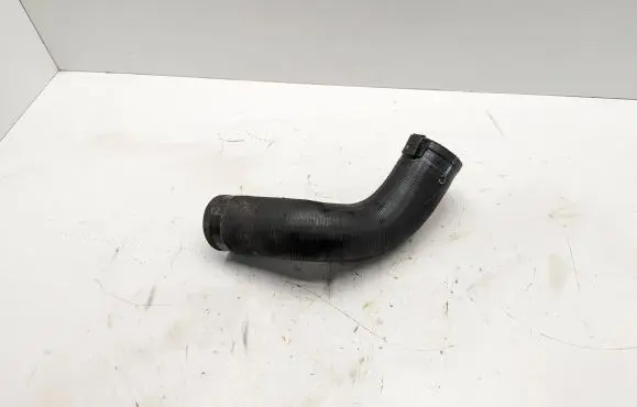 Toyota Avensis T270 Intercooler hose/pipe 173420X020