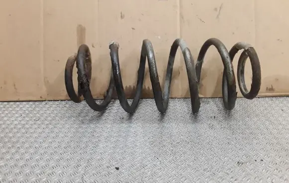 Toyota Yaris Rear coil spring