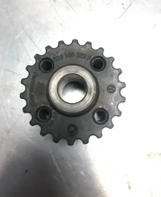 Volkswagen PASSAT B5.5 Crankshaft pulley 038105263F