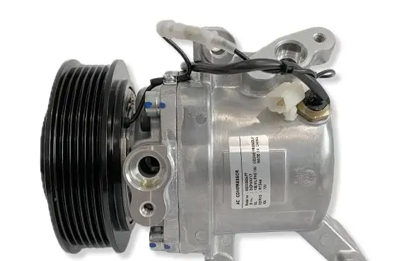 Daihatsu Sirion Air conditioning (A/C) compressor (pump) 88320B4010 EKL32892ZA DCP99017