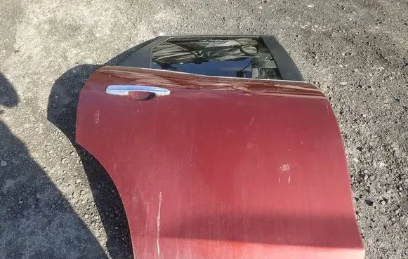 Mazda CX-7 Rear door RAUDONOS