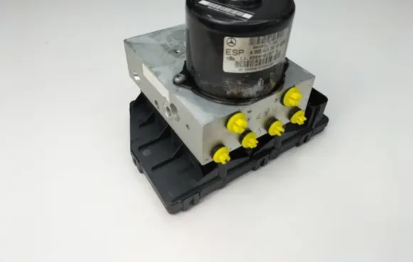 Mercedes-Benz CLK A208 C208 ABS Pump A1705450132 10094715113 A0034317012