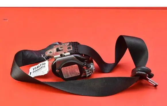 Fiat Grande Punto Front seatbelt 735364441