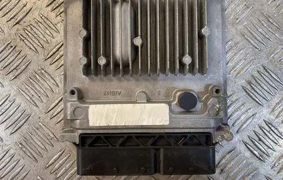 Mercedes-Benz B W246 W242 Engine control unit/module A6519007600 28336104 A6519010601