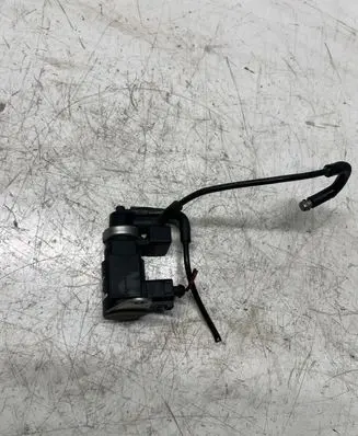 Audi A8 S8 D3 4E Turbo solenoid valve 057906630A 50065900