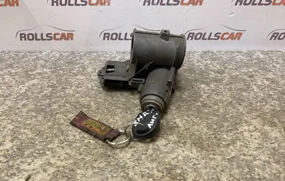 Volkswagen Sharan Ignition lock P012106