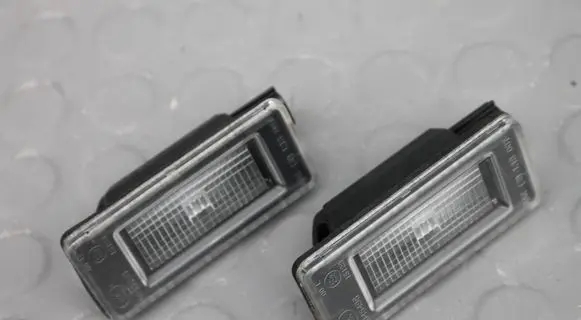 Nissan Qashqai J12 Number plate light LAMPKA-265108990E 26510-8990E 265108990E
