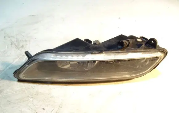 Volkswagen PASSAT B7 Headlight/headlamp