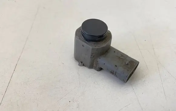 Volvo V70 Rear parking sensor holder (PDC) 30766643 2102080112 507001