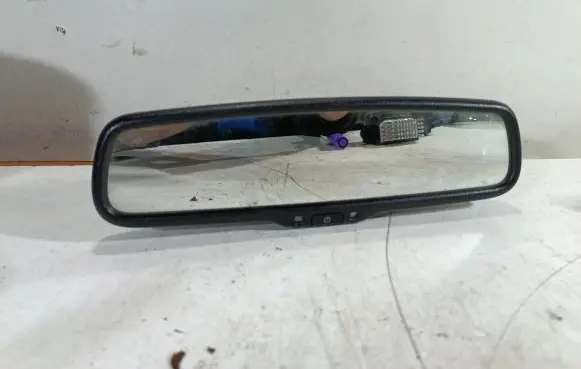 Nissan Qashqai Rear view mirror (interior)