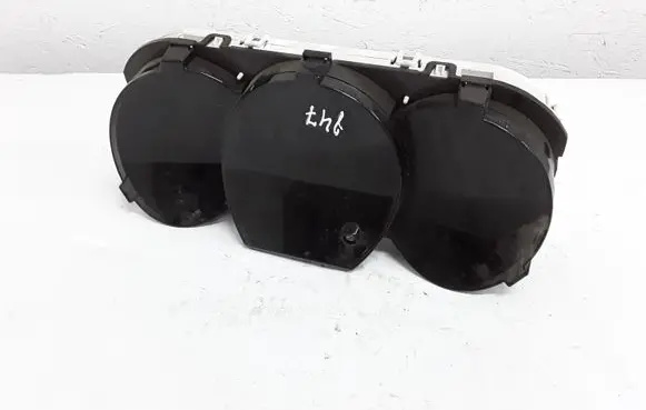 Suzuki Grand Vitara II Speedometer (instrument cluster) 3411067JF 3411067JF0 VP7SUF10849PF