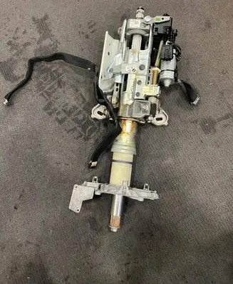 BMW 5 E60 E61 Steering wheel axle set 6780879