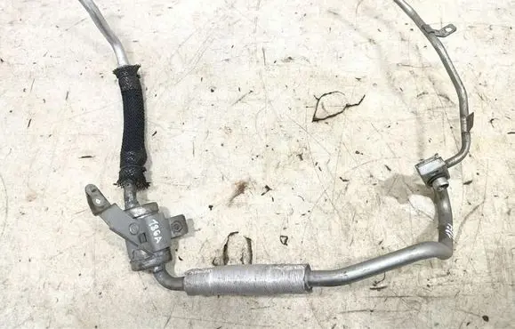 Air conditioning (A/C) pipe/hose