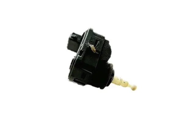 Volkswagen PASSAT B5.5 Headlight level adjustment motor 1J0941295C