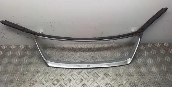Lexus IS 220D-250-350 Front grill 5271153010