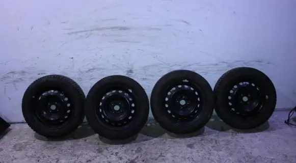 Toyota Yaris R15 steel rim 