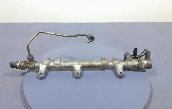 Hyundai ix35 Fuel main line pipe 314002F000