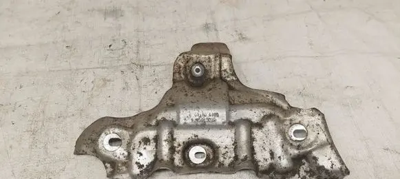 Renault Master III Heat shield in engine bay 8200906076