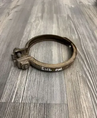 Mercedes-Benz E W212 Muffler pipe connector clamp A0039950102