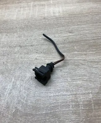 BMW 3 E90 E91 Plug wire 1427815