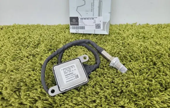 Mercedes-Benz GLC X253 C253 Lambda probe sensor A0009058511 0009058511