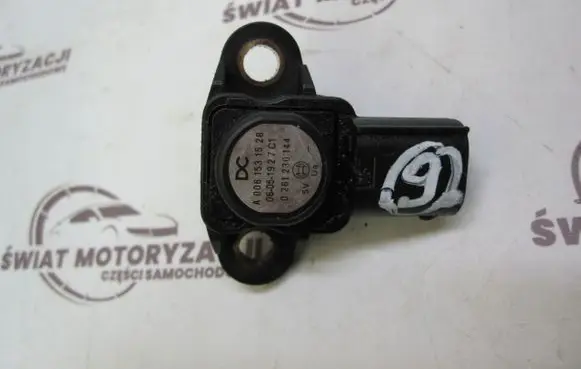 Mercedes-Benz Sprinter W906 Air pressure sensor A0061531528